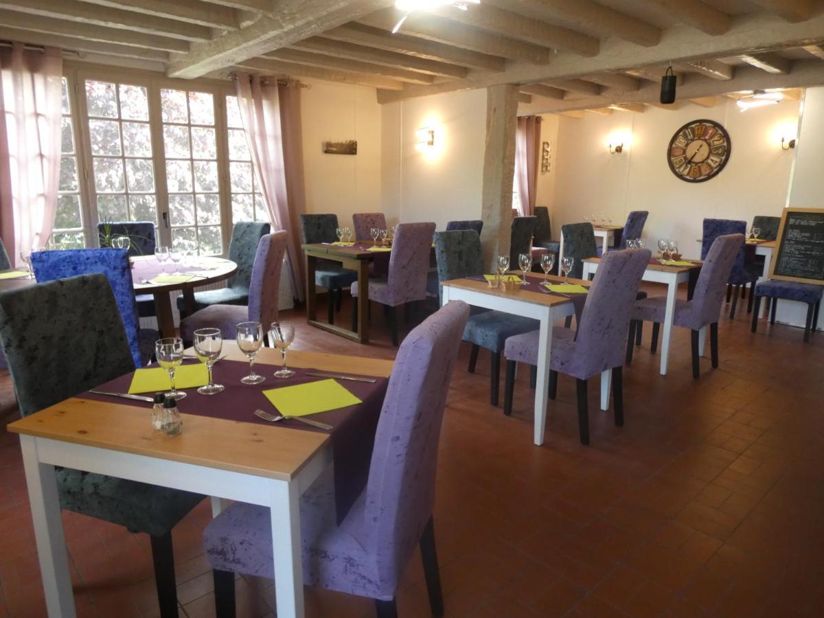Logis Hotel Restaurant Auberge Saint Martin Surville  Eksteriør billede